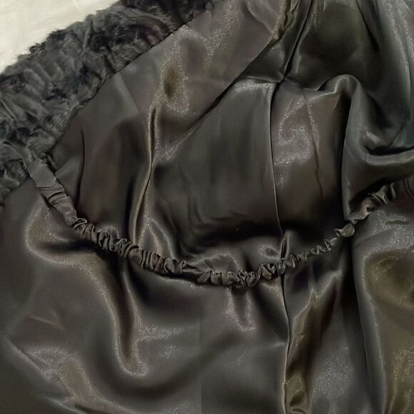 Tahari Black Faux Fur Capelet Womens Size Extra Large Special Occasion Formal - Picture 10 of 13